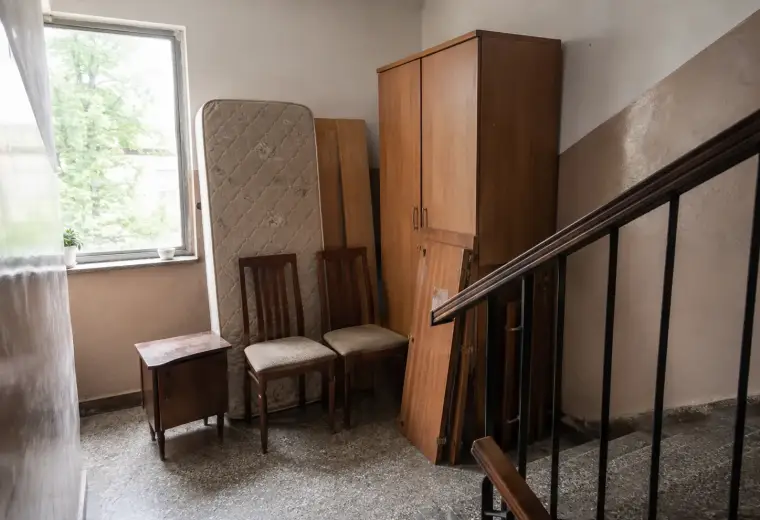 Пълно изпразване на жилища преди ремонт в Малашевци